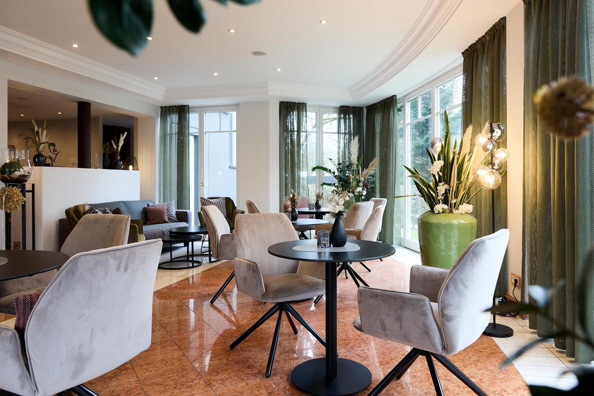 Boutique Hotel Diana บาดฟึสซิง ภายนอก รูปภาพ